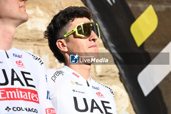 2024-06-27 - Marc Soler (UAE team Emirates) during team presentation Tour de France 2024 Grand Depart Piazza Signoria in Florence - TEAM PRESENTATION - TOUR DE FRANCE - CYCLING