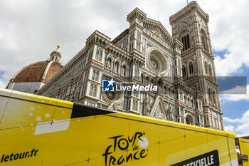 2024-06-27 - Tour de France 2024 Grand Depart Florence Piazza Duomo - TEAM PRESENTATION - TOUR DE FRANCE - CYCLING