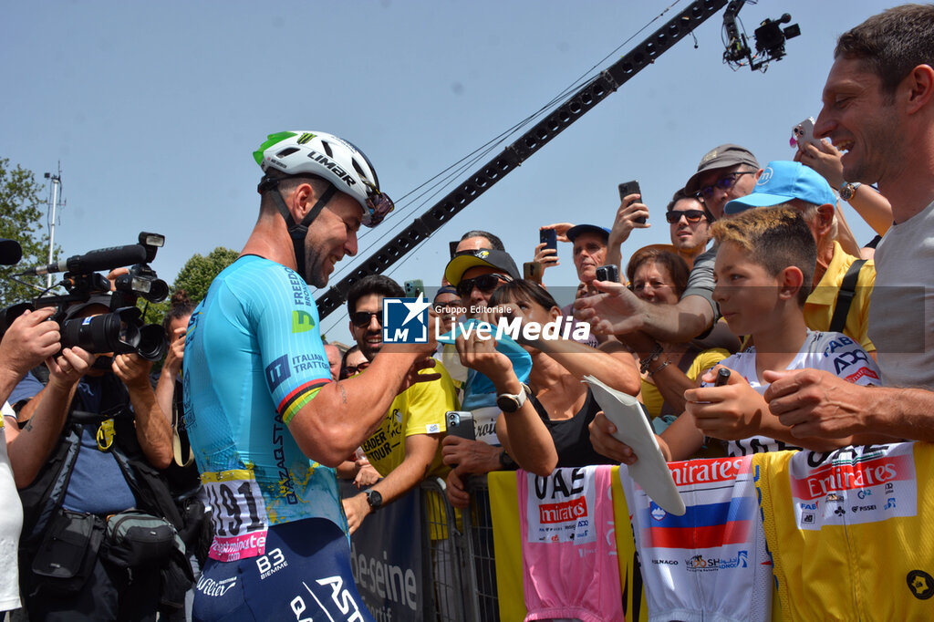 Stage 1 - Start - TOUR DE FRANCE - CYCLING