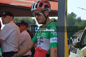 2024-06-29 - Alberto Bettiol (EF EDUCATION-EASYPOST) at the start Stage 1 - STAGE 1 - START - TOUR DE FRANCE - CYCLING