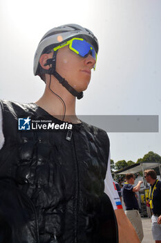 2024-06-29 - Tadej Pogacar (UAE TEAM EMIRATES) at the Start Stage 1 - STAGE 1 - START - TOUR DE FRANCE - CYCLING