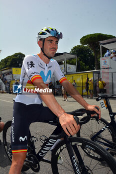 2024-06-29 - Alex Aranburu (MOVISTAR) at the Start Stage 1 - STAGE 1 - START - TOUR DE FRANCE - CYCLING