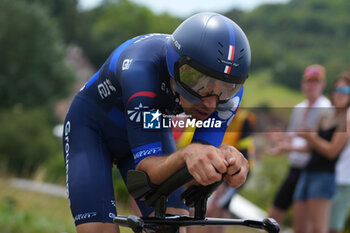 2024-07-05 - Lenny Martinez of Groupama - FDJ during the Tour de France 2024, Stage 7, Individual Time Trial, Nuits-Saint-Georges - Gevrey-Chambertin (25,3 Km) on 5 July 2024 in Gevrey-Chambertin, France - CYCLING - TOUR DE FRANCE 2024 - STAGE 7 - TOUR DE FRANCE - CYCLING