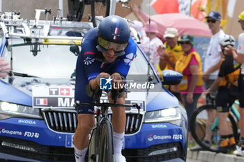 2024-07-05 - Lenny Martinez of Groupama - FDJ during the Tour de France 2024, Stage 7, Individual Time Trial, Nuits-Saint-Georges - Gevrey-Chambertin (25,3 Km) on 5 July 2024 in Gevrey-Chambertin, France - CYCLING - TOUR DE FRANCE 2024 - STAGE 7 - TOUR DE FRANCE - CYCLING