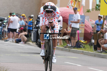 2024-07-05 - Jonas Abrahamsen of Uno-X Mobility during the Tour de France 2024, Stage 7, Individual Time Trial, Nuits-Saint-Georges - Gevrey-Chambertin (25,3 Km) on 5 July 2024 in Gevrey-Chambertin, France - CYCLING - TOUR DE FRANCE 2024 - STAGE 7 - TOUR DE FRANCE - CYCLING