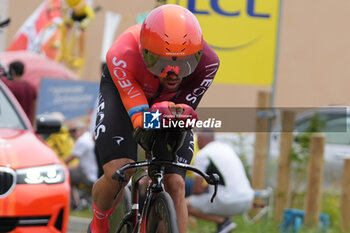 2024-07-05 - Jonathan Castroviejo of INEOS Grenadiers during the Tour de France 2024, Stage 7, Individual Time Trial, Nuits-Saint-Georges - Gevrey-Chambertin (25,3 Km) on 5 July 2024 in Gevrey-Chambertin, France - CYCLING - TOUR DE FRANCE 2024 - STAGE 7 - TOUR DE FRANCE - CYCLING