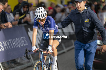 2024-08-18 - ROOIJAKKERS Pauliena during the Tour de France Femmes avec Zwift 2024, Stage 8 cycling race, Le Grand-Bornand - Alpe d'Huez (149,9 Km) on August 18, 2024 in Alpe d'Huez, France - CYCLING - WOMEN'S TOUR DE FRANCE 2024 - STAGE 8 - TOUR DE FRANCE - CYCLING