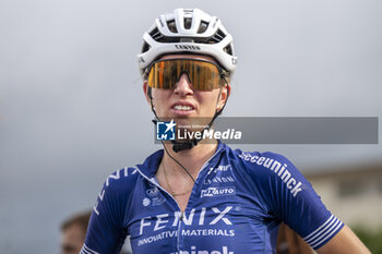 2024-08-18 - ROOIJAKKERS Pauliena during the Tour de France Femmes avec Zwift 2024, Stage 8 cycling race, Le Grand-Bornand - Alpe d'Huez (149,9 Km) on August 18, 2024 in Alpe d'Huez, France - CYCLING - WOMEN'S TOUR DE FRANCE 2024 - STAGE 8 - TOUR DE FRANCE - CYCLING