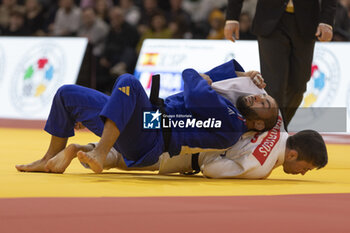 02/02/2024 - MKHEIDZE LUKA (FRA) (PARIS SAINT GERMAIN JUDO 75)(Blue Win) vs GARRIGOS Francisco (ESP) won the semi final against MARTINEZ ABELENDA Laura (ESP) in men -60kg category during the Paris Grand Slam 2024, IJF Judo event, 50th anniversary, on February 2, 2024 at Accor Arena in Paris, France - JUDO - PARIS GRAND SLAM 2024 - JUDO - CONTATTO