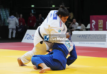 04/02/2024 - Léa Fontaine of France against Mao Arai of Japan, Quarter-Final Women's +78 Kg during the Paris Grand Slam 2024, IJF Judo event on February 4 2024 at Accor Arena in Paris, France - JUDO - PARIS GRAND SLAM 2024 - JUDO - CONTATTO