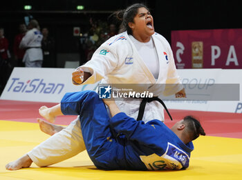 2024-02-04 - Léa Fontaine of France against Mao Arai of Japan, Quarter-Final Women's +78 Kg during the Paris Grand Slam 2024, IJF Judo event on February 4 2024 at Accor Arena in Paris, France - JUDO - PARIS GRAND SLAM 2024 - JUDO - CONTACT