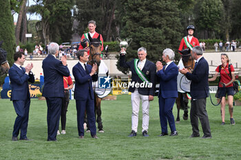 2024-05-24 - Germany win the CSIO5* Nations Cup - 1.60m, NATIONS CUP INTESA SANPAOLO, 24 May 2024 at the Piazza di Siena in Rome, Italy. - PIAZZA DI SIENA - 91° CSIO ROMA 2024 - INTERNATIONALS - EQUESTRIAN