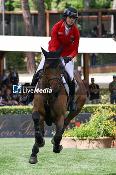 2024-05-24 - Kendra Claricia Brinkop (GER) - Tabasco de Toxandria Zduring CSIO5* Nations Cup - 1.60m, NATIONS CUP INTESA SANPAOLO, 24 May 2024 at the Piazza di Siena in Rome, Italy. - PIAZZA DI SIENA - 91° CSIO ROMA 2024 - INTERNATIONALS - EQUESTRIAN