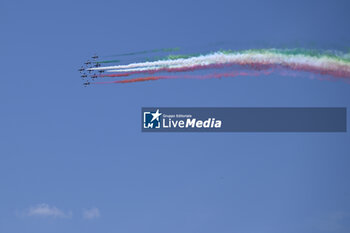 2024-05-24 - Frecce Tricolori during CSIO5* Nations Cup - 1.60m, NATIONS CUP INTESA SANPAOLO, 24 May 2024 at the Piazza di Siena in Rome, Italy. - PIAZZA DI SIENA - 91° CSIO ROMA 2024 - INTERNATIONALS - EQUESTRIAN