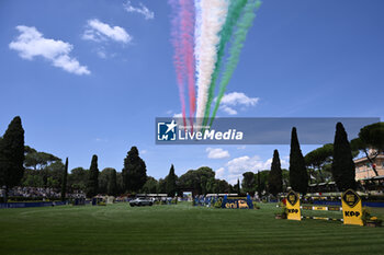 2024-05-24 - Frecce Tricolori during CSIO5* Nations Cup - 1.60m, NATIONS CUP INTESA SANPAOLO, 24 May 2024 at the Piazza di Siena in Rome, Italy. - PIAZZA DI SIENA - 91° CSIO ROMA 2024 - INTERNATIONALS - EQUESTRIAN