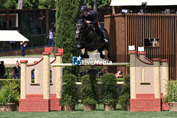 2024-05-24 - Giacomo Casadei (ITA) - Marbella du Chabli during CSIO5* Nations Cup - 1.60m, NATIONS CUP INTESA SANPAOLO, 24 May 2024 at the Piazza di Siena in Rome, Italy. - PIAZZA DI SIENA - 91° CSIO ROMA 2024 - INTERNATIONALS - EQUESTRIAN