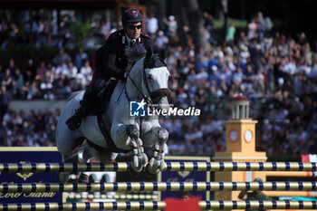 25/05/2024 - Rome, Italy 25.05.2024: Emanuele Gaudino (Italy) win CSIO 5 Six Bars LORO PIANA (262,3)- 1.60 m - 20000 Euro, at PIazza di Siena in Rome. - PIAZZA DI SIENA - 91° CSIO ROMA 2024 - INTERNAZIONALI - EQUITAZIONE