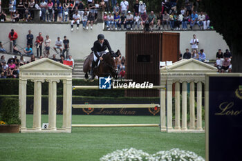 25/05/2024 - Rome, Italy 25.05.2024: Willem Greve (Nederland) win CSIO5 JUMP OFF (238.2.2) - 1,55 m - 110000 euro - LORO PIANA, at PIazza di Siena in Rome. - PIAZZA DI SIENA - 91° CSIO ROMA 2024 - INTERNAZIONALI - EQUITAZIONE