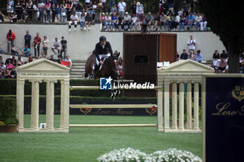 25/05/2024 - Rome, Italy 25.05.2024: Willem Greve (Nederland) win CSIO5 JUMP OFF (238.2.2) - 1,55 m - 110000 euro - LORO PIANA, at PIazza di Siena in Rome. - PIAZZA DI SIENA - 91° CSIO ROMA 2024 - INTERNAZIONALI - EQUITAZIONE