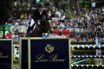 25/05/2024 - Rome, Italy 25.05.2024: Willem Greve (Nederland) win CSIO5 JUMP OFF (238.2.2) - 1,55 m - 110000 euro - LORO PIANA, at PIazza di Siena in Rome. - PIAZZA DI SIENA - 91° CSIO ROMA 2024 - INTERNAZIONALI - EQUITAZIONE