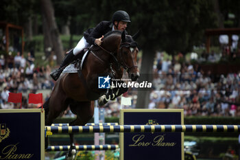 25/05/2024 - Rome, Italy 25.05.2024: Willem Greve (Nederland) win CSIO5 JUMP OFF (238.2.2) - 1,55 m - 110000 euro - LORO PIANA, at PIazza di Siena in Rome. - PIAZZA DI SIENA - 91° CSIO ROMA 2024 - INTERNAZIONALI - EQUITAZIONE