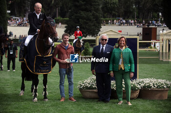 25/05/2024 - Rome, Italy 25.05.2024: Willem Greve (Nederland) win CSIO5 JUMP OFF (238.2.2) - 1,55 m - 110000 euro - LORO PIANA, at PIazza di Siena in Rome. - PIAZZA DI SIENA - 91° CSIO ROMA 2024 - INTERNAZIONALI - EQUITAZIONE