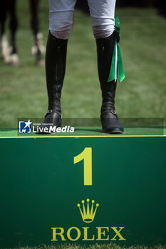 2024-05-26 - Rome, Italy 26.05.2024: Karl Cook (usa) rider Caracole de la Roque win CSIO5 GRAND PRIX TWO ROUND ROLEX at PIazza di Siena in Rome. Second place Max Kuhner (aut), third place Petronella Andersson (Swe). - PIAZZA DI SIENA - 91° CSIO ROMA 2024 - INTERNATIONALS - EQUESTRIAN