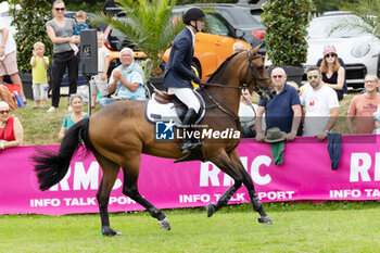 20/07/2024 - MR. TAC and Harrie SMOLDERS during the Jumping International de Dinard 2024, CSI 5 Equestrian event on 20 July 2024 at Centre Equestre du Val Porée in Dinard, France - EQUESTRIAN - JUMPING INTERNATIONAL DE DINARD 2024 - INTERNAZIONALI - EQUITAZIONE