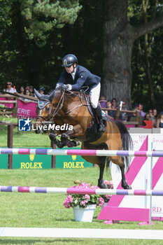 2024-07-21 - Casturano - Conor Swail - World Rk.#15, CSI grand Prix Rolex de la ville de Dinard, during the Jumping International de Dinard 2024, CSI 5 Equestrian event on 21 July 2024 at Centre Equestre du Val Porée in Dinard, France - EQUESTRIAN - JUMPING INTERNATIONAL DE DINARD 2024 - INTERNATIONALS - EQUESTRIAN