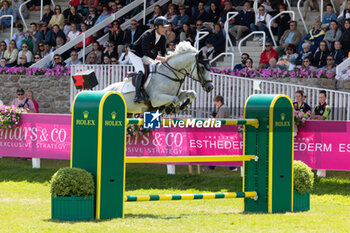 2024-07-21 - Hello Valentino - Scott Brash - World Rk.#58, CSI grand Prix Rolex de la ville de Dinard, during the Jumping International de Dinard 2024, CSI 5 Equestrian event on 21 July 2024 at Centre Equestre du Val Porée in Dinard, France - EQUESTRIAN - JUMPING INTERNATIONAL DE DINARD 2024 - INTERNATIONALS - EQUESTRIAN