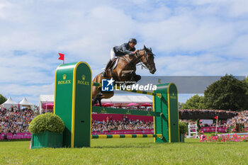 2024-07-21 - Venard De Cerisy - Steve Guerdat - World Rk.#4, CSI grand Prix Rolex de la ville de Dinard, during the Jumping International de Dinard 2024, CSI 5 Equestrian event on 21 July 2024 at Centre Equestre du Val Porée in Dinard, France - EQUESTRIAN - JUMPING INTERNATIONAL DE DINARD 2024 - INTERNATIONALS - EQUESTRIAN