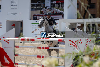 2024-08-31 - Christian Kukuk on Mumbai, of the second place team Riesembeck International, during the first round of the Longines Global Champions League - RIDING LONGINES GLOBAL CHAMPIONS LEAGUE ROME 2024 - INTERNATIONALS - EQUESTRIAN