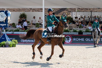 2024-08-31 - Kile Timm on Candar Mail, of the third place team Rome Gladiator, during the first round of the Longines Global Champions League - RIDING LONGINES GLOBAL CHAMPIONS LEAGUE ROME 2024 - INTERNATIONALS - EQUESTRIAN