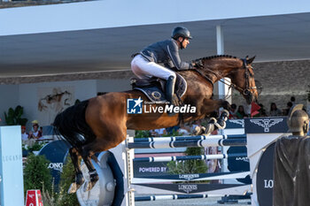 2024-08-31 - Christian Kukuk on Just Be Gentle, of the second place team Riesembeck International, during the second round of the Longines Global Champions League - RIDING LONGINES GLOBAL CHAMPIONS LEAGUE ROME 2024 - INTERNATIONALS - EQUESTRIAN