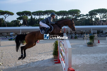 2024-08-31 - Christian Kukuk on Just Be Gentle, of the second place team Riesembeck International, during the second round of the Longines Global Champions League - RIDING LONGINES GLOBAL CHAMPIONS LEAGUE ROME 2024 - INTERNATIONALS - EQUESTRIAN