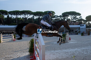 2024-08-31 - Christian Kukuk on Just Be Gentle, of the second place team Riesembeck International, during the second round of the Longines Global Champions League - RIDING LONGINES GLOBAL CHAMPIONS LEAGUE ROME 2024 - INTERNATIONALS - EQUESTRIAN