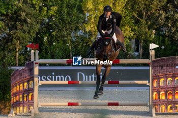 2024-08-31 - Maikel Van Der Vleuten on Elwikke, of the first place team Madrid In Motion, during the second round of the Longines Global Champions League - RIDING LONGINES GLOBAL CHAMPIONS LEAGUE ROME 2024 - INTERNATIONALS - EQUESTRIAN