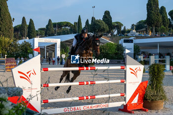 2024-08-31 - Maikel Van Der Vleuten on Elwikke, of the first place team Madrid In Motion, during the second round of the Longines Global Champions League - RIDING LONGINES GLOBAL CHAMPIONS LEAGUE ROME 2024 - INTERNATIONALS - EQUESTRIAN