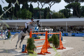 2024-09-01 - Kyle Timm on Casino Calvin, Eleventh place, during the first round of the Longines Global Champions Tour - HORSE RIDING LONGINES GLOBAL CHAMPIONS TOUR ROME 2024 - INTERNATIONALS - EQUESTRIAN