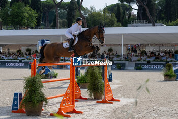 2024-09-01 - Janne Friederike Meyer-Zimmermann on Messi van 't Ruytershof, Third place, during the first round of the Longines Global Champions Tour - HORSE RIDING LONGINES GLOBAL CHAMPIONS TOUR ROME 2024 - INTERNATIONALS - EQUESTRIAN