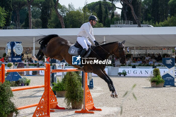 2024-09-01 - Philipp Weishaupt on Coby 8, Seventh place, during the first round of the Longines Global Champions Tour - HORSE RIDING LONGINES GLOBAL CHAMPIONS TOUR ROME 2024 - INTERNATIONALS - EQUESTRIAN