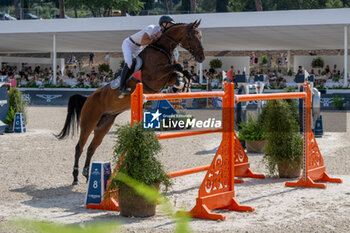 2024-09-01 - Christian Kukuk on Just Be Gentle, fourth place, during the first round of the Longines Global Champions Tour - HORSE RIDING LONGINES GLOBAL CHAMPIONS TOUR ROME 2024 - INTERNATIONALS - EQUESTRIAN