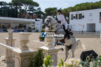 2024-09-01 - Zascha Nygaard Lill on Primavera, ninth place, during the first round of the Longines Global Champions Tour - HORSE RIDING LONGINES GLOBAL CHAMPIONS TOUR ROME 2024 - INTERNATIONALS - EQUESTRIAN