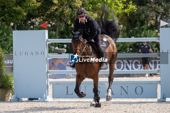 2024-09-01 - Emanuele Gaudiano on Nikolaj de Music, eighth place, during the first round of the Longines Global Champions Tour - HORSE RIDING LONGINES GLOBAL CHAMPIONS TOUR ROME 2024 - INTERNATIONALS - EQUESTRIAN