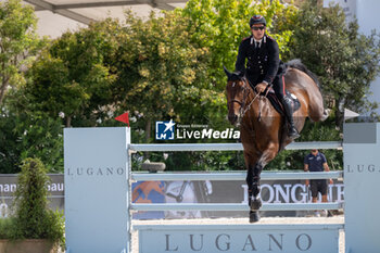 2024-09-01 - Emanuele Gaudiano on Nikolaj de Music, eighth place, during the first round of the Longines Global Champions Tour - HORSE RIDING LONGINES GLOBAL CHAMPIONS TOUR ROME 2024 - INTERNATIONALS - EQUESTRIAN