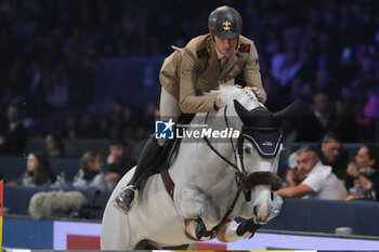 09/11/2024 - Alberto Zorzi riding Highlight W in action during International Winning Round CSI5*- W Trophy n.5 presented by Crivelli at Jumping Verona, Pala Fimauto on November 9, 2024, Verona, Italy. - CSI5*- W PREMIO N.5 PRESENTED BY CRIVELLI WINNING ROUND CATEGORY - INTERNAZIONALI - EQUITAZIONE