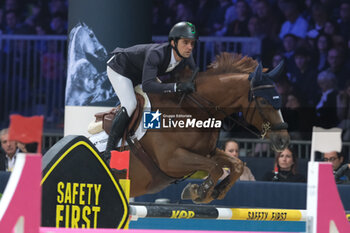 09/11/2024 - Marlon Modolo Zanotelli riding GB Diamantina in action during International Winning Round CSI5*- W Trophy n.5 presented by Crivelli at Jumping Verona, Pala Fimauto on November 9, 2024, Verona, Italy. - CSI5*- W PREMIO N.5 PRESENTED BY CRIVELLI WINNING ROUND CATEGORY - INTERNAZIONALI - EQUITAZIONE