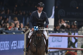 09/11/2024 - Steve Guerdat riding Lancellotta in action during International Winning Round CSI5*- W Trophy n.5 presented by Crivelli at Jumping Verona, Pala Fimauto on November 9, 2024, Verona, Italy. - CSI5*- W PREMIO N.5 PRESENTED BY CRIVELLI WINNING ROUND CATEGORY - INTERNAZIONALI - EQUITAZIONE