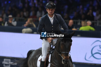 09/11/2024 - Steve Guerdat riding Lancellotta in action during International Winning Round CSI5*- W Trophy n.5 presented by Crivelli at Jumping Verona, Pala Fimauto on November 9, 2024, Verona, Italy. - CSI5*- W PREMIO N.5 PRESENTED BY CRIVELLI WINNING ROUND CATEGORY - INTERNAZIONALI - EQUITAZIONE