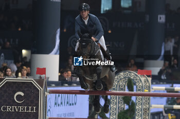 09/11/2024 - Steve Guerdat riding Lancellotta in action during International Winning Round CSI5*- W Trophy n.5 presented by Crivelli at Jumping Verona, Pala Fimauto on November 9, 2024, Verona, Italy. - CSI5*- W PREMIO N.5 PRESENTED BY CRIVELLI WINNING ROUND CATEGORY - INTERNAZIONALI - EQUITAZIONE